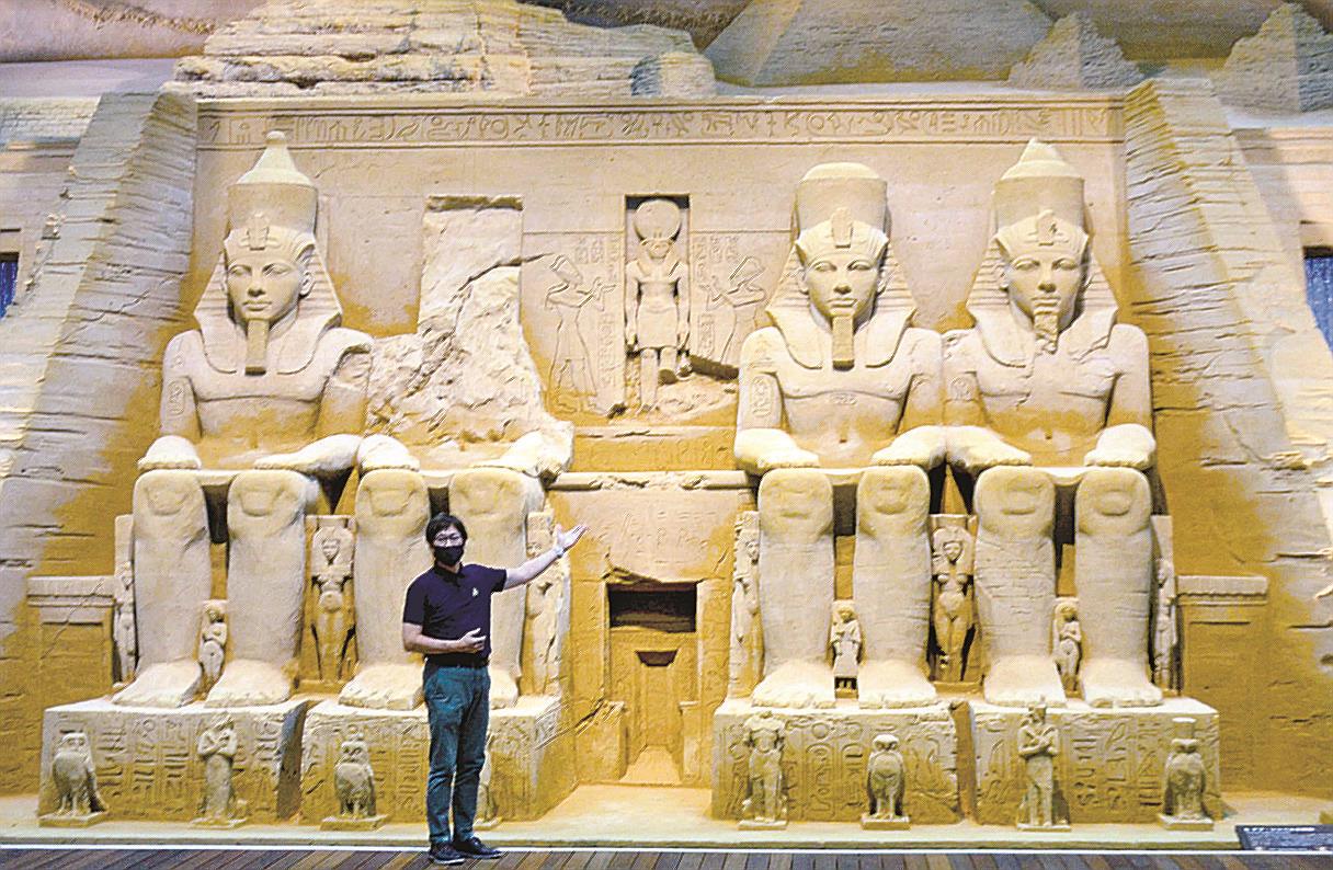 神殿砂像 迫力と臨場感 砂の美術館「エジプト編」 鳥取砂丘 | 山陰中央