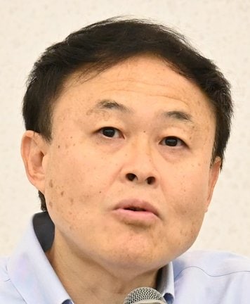 トランプ大統領の関税政策などをテーマに講演する渡辺靖氏∥松江市朝日町、松江エクセルホテル東急