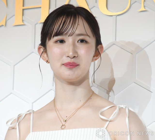 『ショーメ、自然美への賛歌』オープニングイベント・フォトコールに出席した早田ひな （C）ORICON NewS inc.