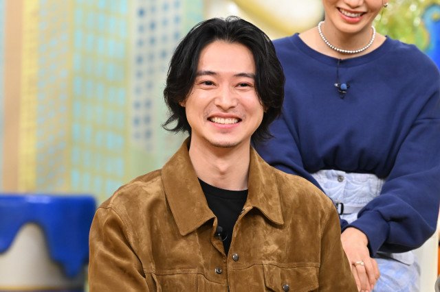 『ザ!世界仰天ニュース』に出演する山崎賢人(※崎=たつさき)(C)日本テレビ