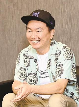 「以前ほどライブの稽古時間がありませんが、感じが分かっているんで、ポイントを押さえれば良い物に仕上げられる」と話す山内健司
