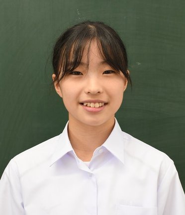 楠真里杏さん