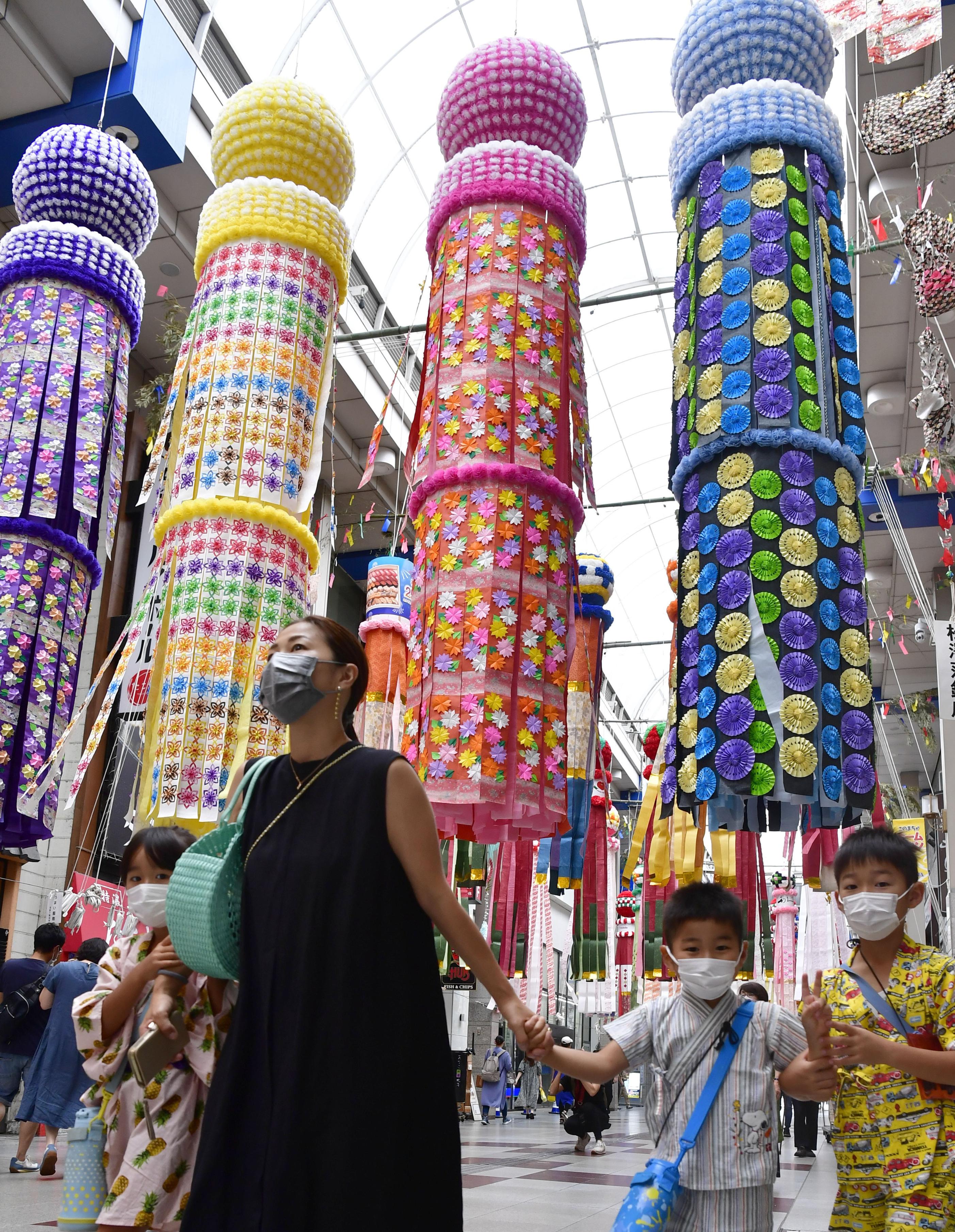 【速報動画】仙台七夕、街彩る吹き流し 3年ぶり通常規模で | 山陰中央新報デジタル