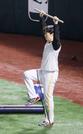 ソフトバンクとのオープン戦に先発した広島・九里亜蓮投手＝22日、ペイペイドーム