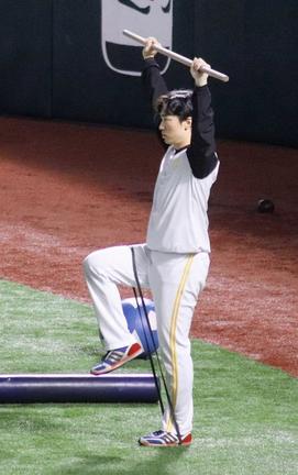 ソフトバンクとのオープン戦に先発した広島・九里亜蓮投手＝22日、ペイペイドーム