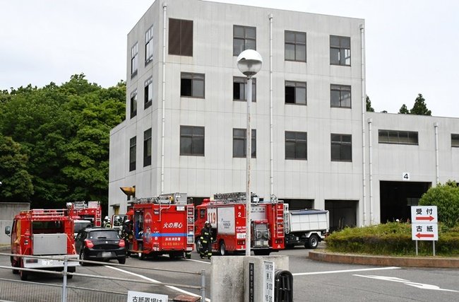 火災が発生した浜田市不燃ごみ処理場＝浜田市生湯町