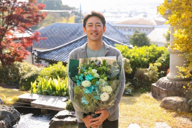 『ザ・ロイヤルファミリー』クランクアップ現場より(C)TBSスパークル/TBS