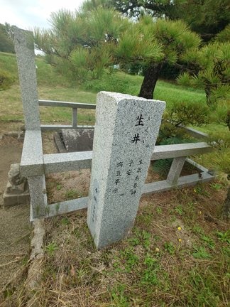 御井神社にある「生井の井戸」=出雲市斐川町直江