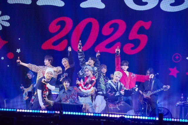 『Coca-Cola X Fes 2025』に出演した&TEAM（C）YX LABELS