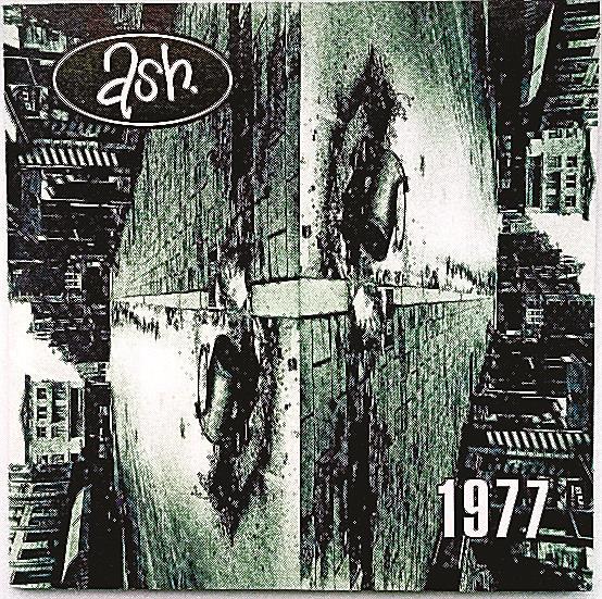 デビューアルバム「１９７７」