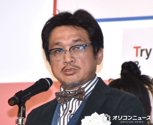 『2025 T&D保険グループ新語・流行語大賞』の審査員を務めたやくみつる （C）ORICON NewS inc.