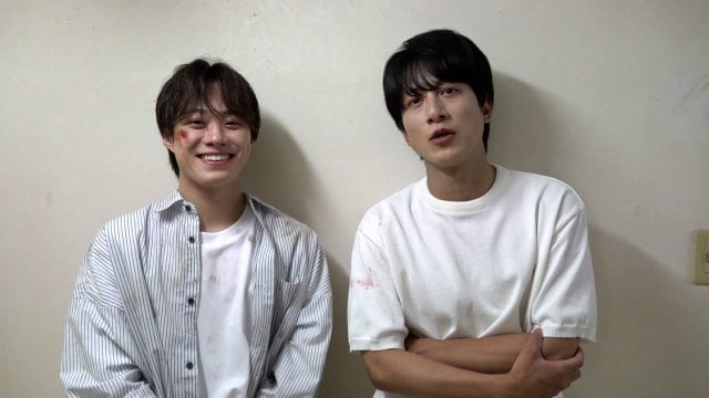 『「リベンジ・スパイ」潜入報告！』第2弾に出演する（左から）大橋和也、溝端淳平 （C）テレビ朝日・ストームレーベルズ