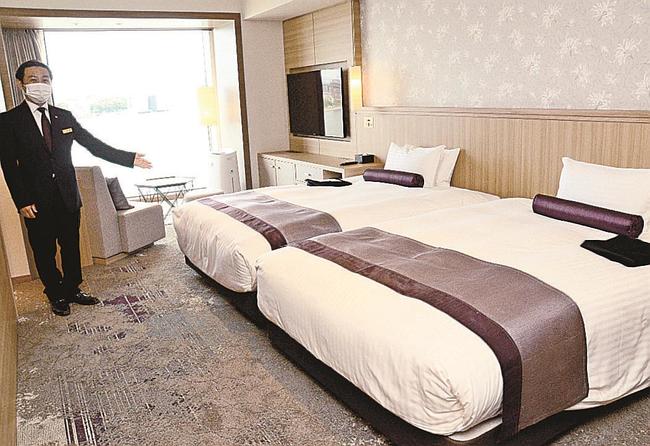 宍道湖に面したエグゼクティブツインルーム＝松江市千鳥町、ホテル一畑