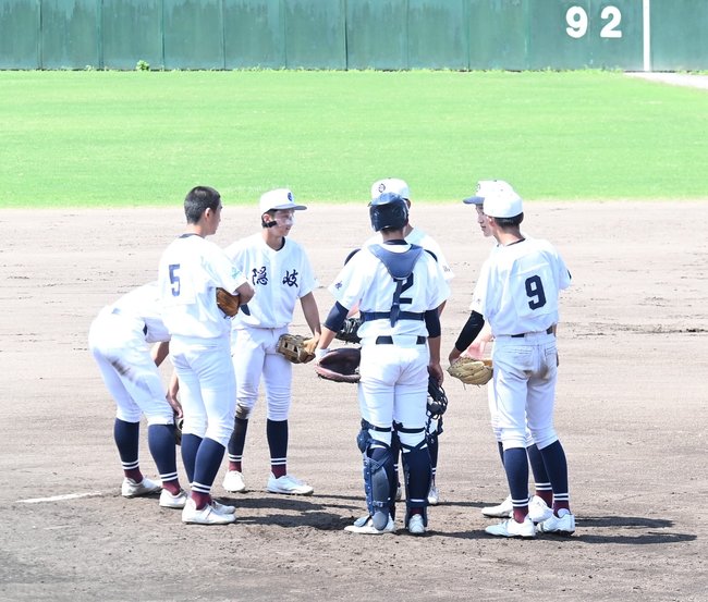 隠岐－開星＝２０２３年７月１７日、松江市営野球場