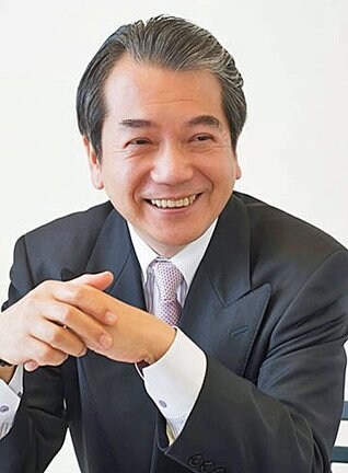 村上　信夫氏