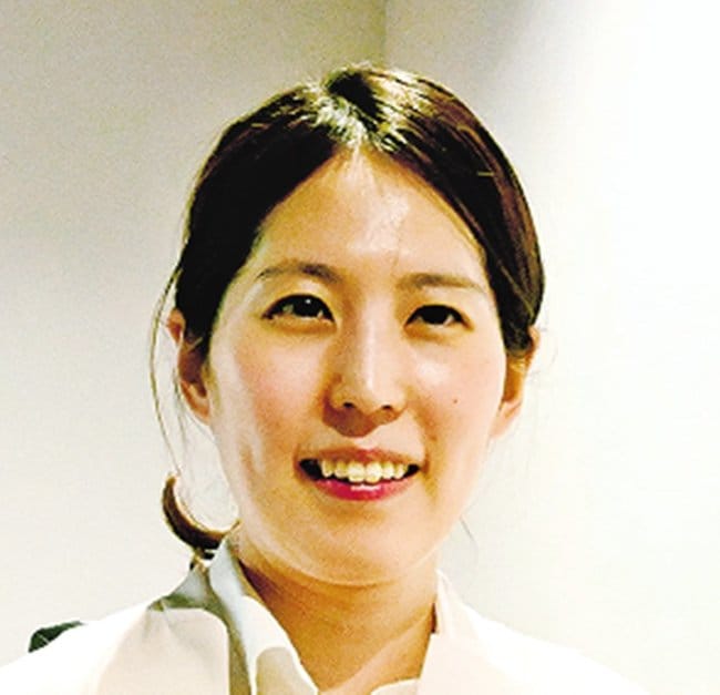 福間香奈女流王位