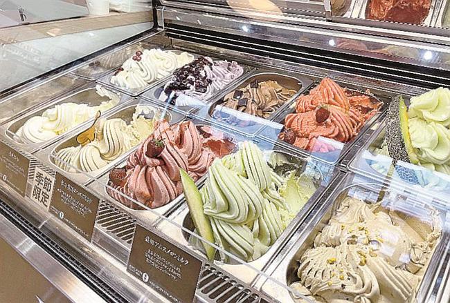 「壺焼きいも」や「益田アムスメロンミルク」などのジェラート