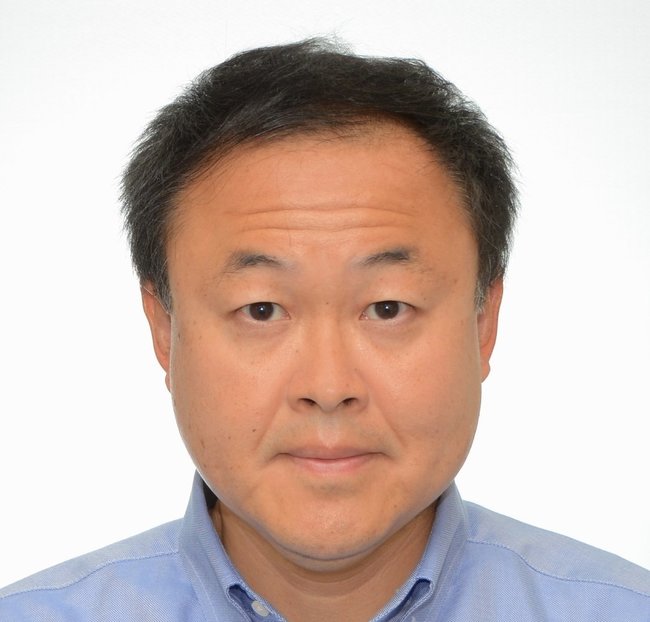 渡辺靖さん