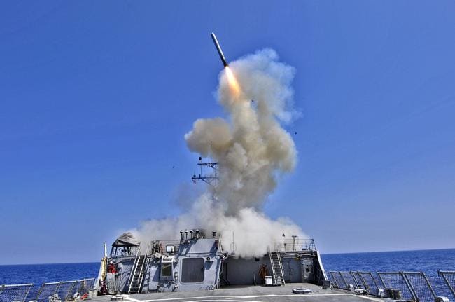 政府が購入を検討している巡航ミサイル「トマホーク」＝２０１１年３月（米海軍提供・ゲッティ＝共同）