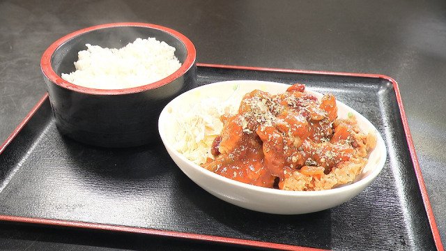 4日放送『オモウマい店』=からあげ大家族 1万人の子育ておやじのからあげ定食(ガンホ)(C)中京テレビ