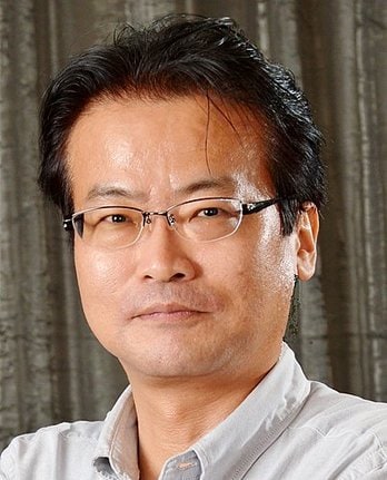 赤堀　正卓　氏