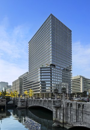 淀屋橋ゲートタワー外観