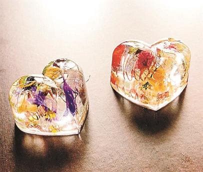 自作のオルゴナイト人気 出雲市の女性 教室も | 山陰中央新報デジタル