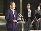 新型コロナウイルス緊急事態宣言の解除について、記者団の取材に応じる菅首相＝〓（?）日夕、首相官邸
