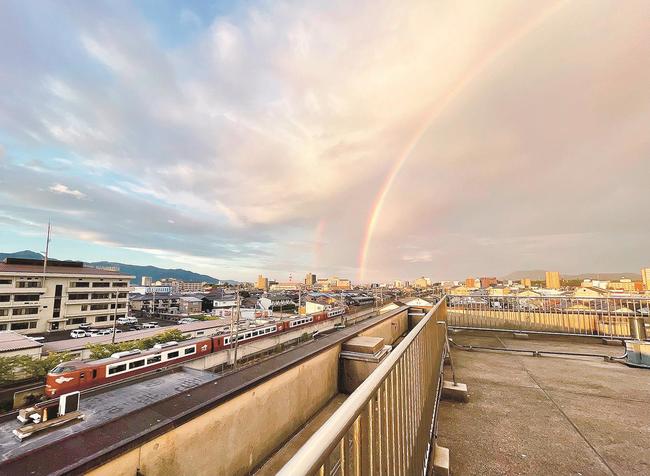大社高校の試合終了後、出雲市内には二重の虹が架かった（国土交通省出雲河川事務所のＸより）