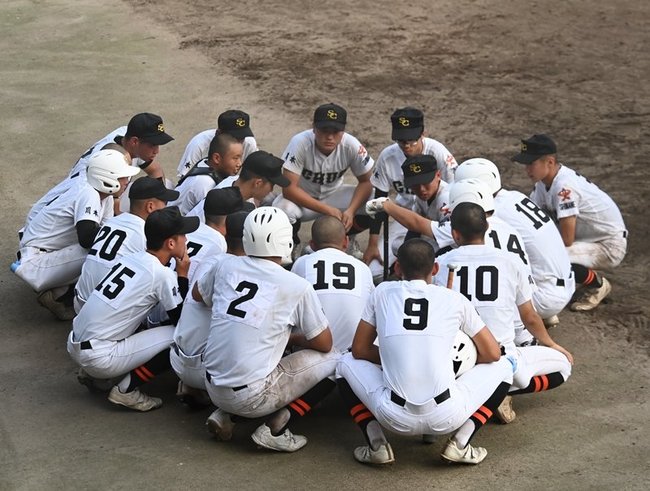 島根中央－松江工業＝２０２３年７月１５日、松江市営野球場
