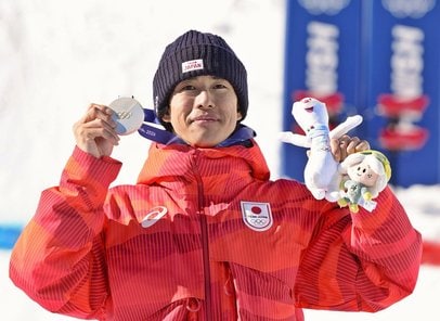 新種目デュアルモーグルで堀島「銀」 | 山陰中央新報デジタル