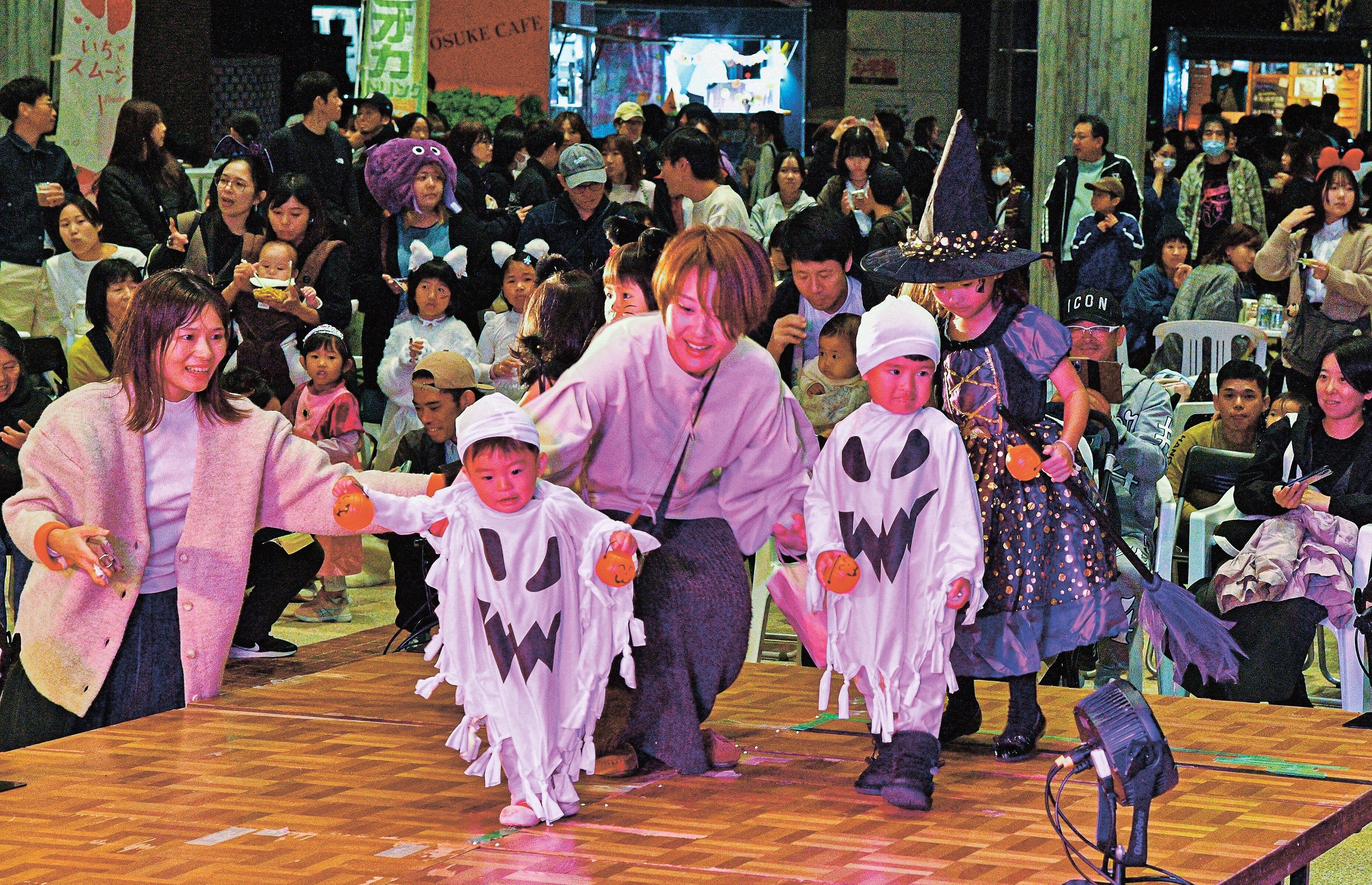 アマビエ(チビビエ)☆ハロウィン P.9.T.O.Y.S on X