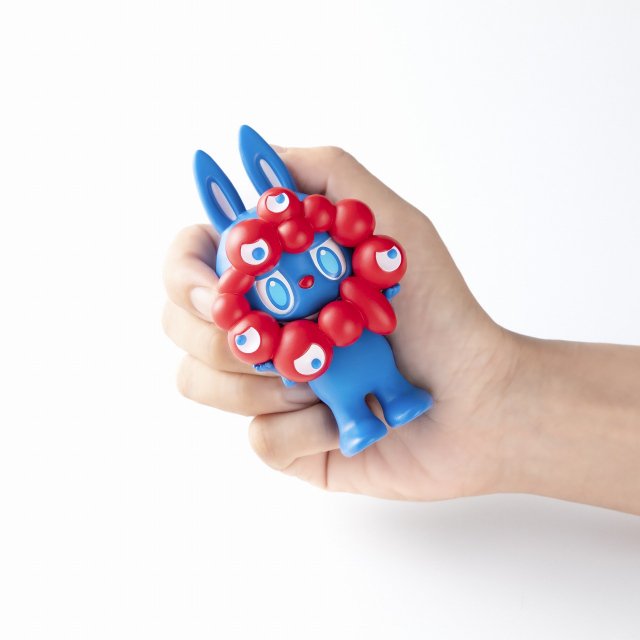 Mサイズ　ミャクミャク　三浦大地　コラボTシャツ 万博限定　和紙糸Tシャツ ミャクミャク×ラブブ】どうやって買う？限定フィギアの購入方法