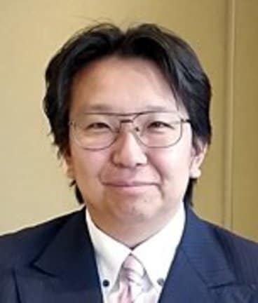 結城康博氏