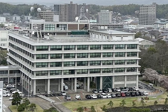 島根県庁