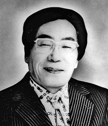 メガネの三城を創業した多根良尾