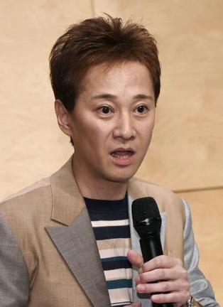 中居正広さん
