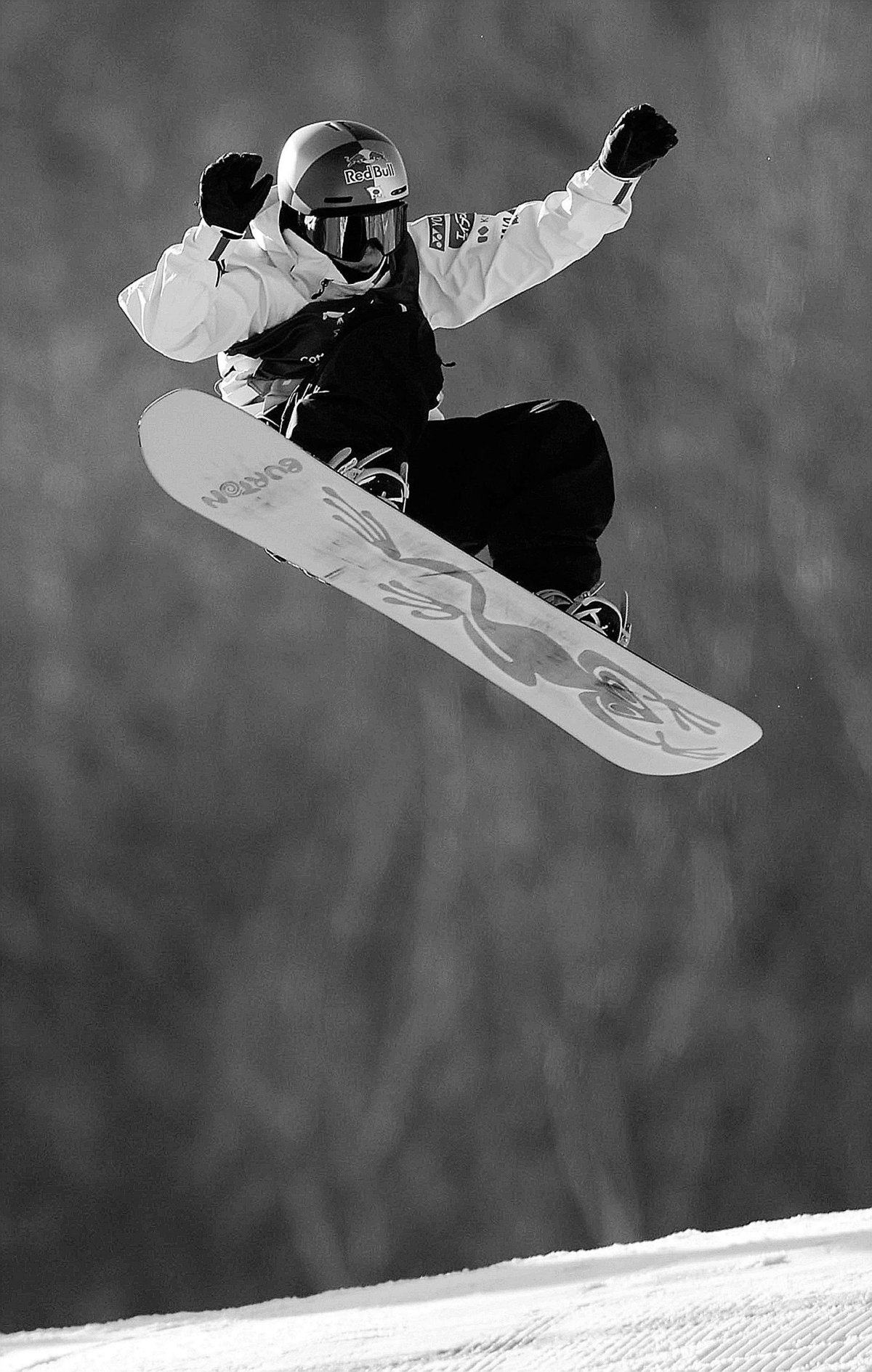 18歳深田が開幕戦V スノボ日本女子表彰台独占 W杯ビッグエア