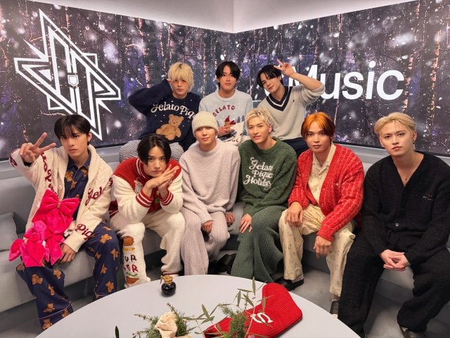 『Holiday Radio Takeover Hour』（C）LAPONE ENTERTAINMENT