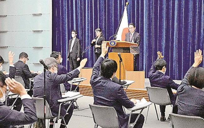 安保関連３文書を閣議決定し、記者会見する岸田首相＝２０２２年１２月１６日午後、首相官邸