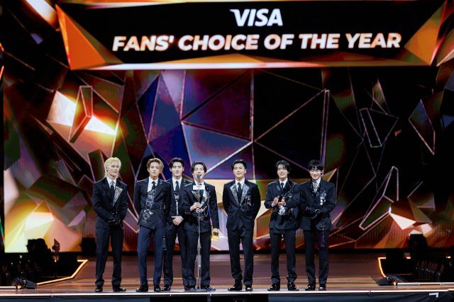 『2025 MAMA AWARDS』「VISA FANS' CHOICE OF THE YEAR」を受賞したENHYPEN（C）CJ ENM