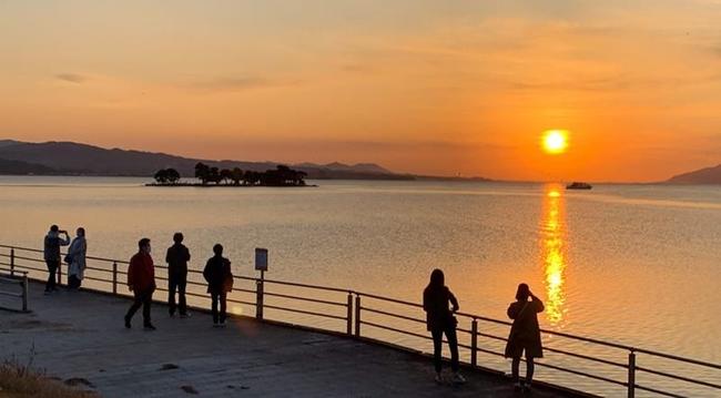 宍道湖の夕日（資料）