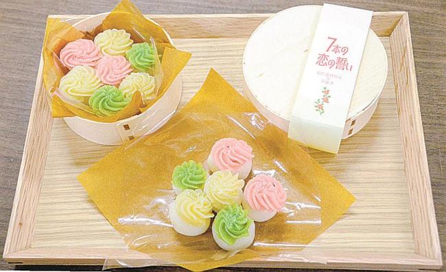 サツマイモペーストを使って松江農林の生徒が考案したオリジナル菓子＝松江市八束町波入、彩雲堂本社工場