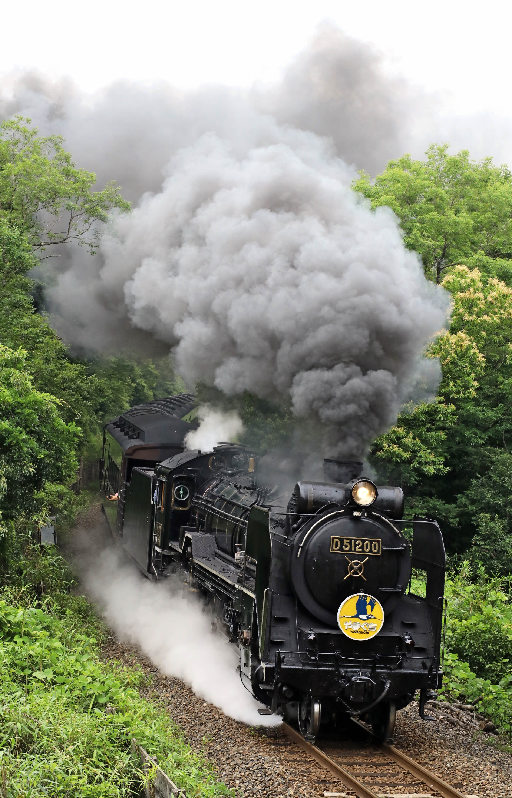 朝刊先読み！】SLやまぐち号 10月23日運転開始 | 山陰中央新報
