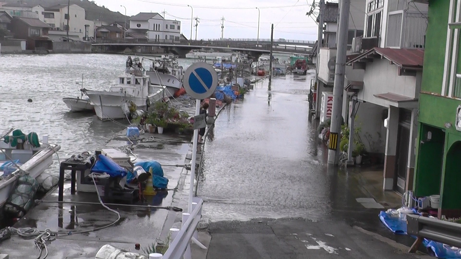 台風11号関連情報 台風は温帯的庄に 隠岐で高潮被害 35メートルの暴風も 7日はjr通常運転 随時更新 山陰中央新報デジタル