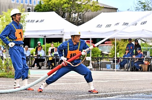 ２０１９年に開かれた益田市の操法大会の様子（資料）
