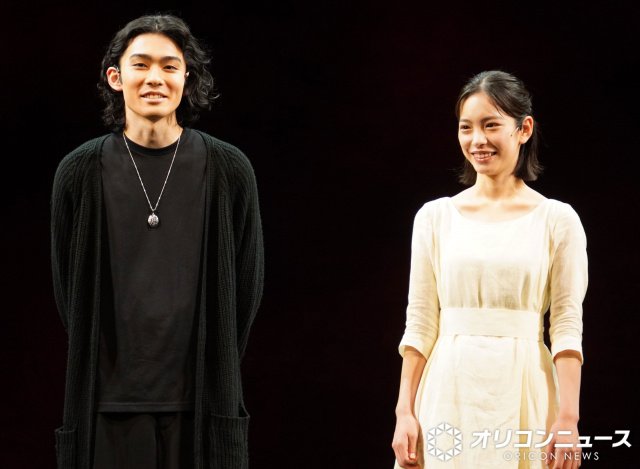 けいこを経ての印象を語った(左から)市川染五郎、當真あみ (C)ORICON NewS inc.