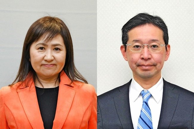 （右から届け出順）錦織功政氏、亀井亜紀子氏