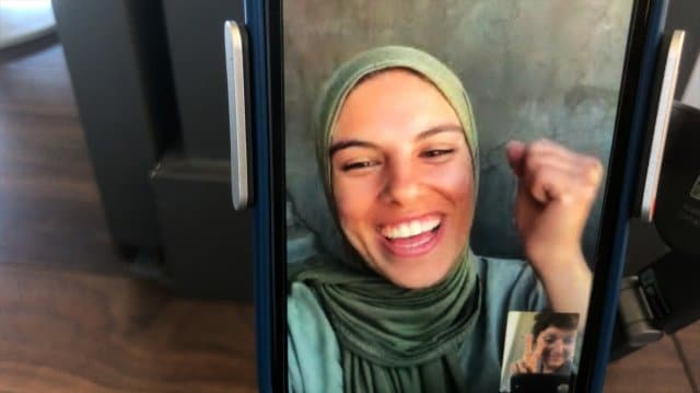 ドキュメンタリー映画『手に魂を込め、歩いてみれば』（C）Sepideh Farsi Reves d'Eau Productions