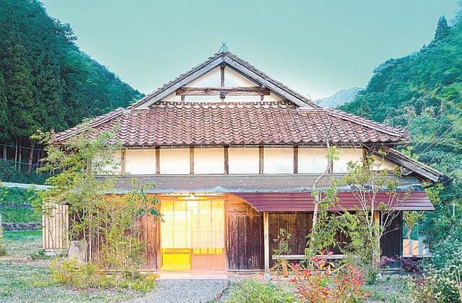 イベントが開かれる日貫一日＝島根県邑南町日貫